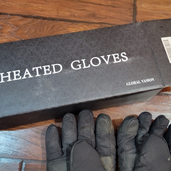 Heated Gloves - Picture 6 of 9